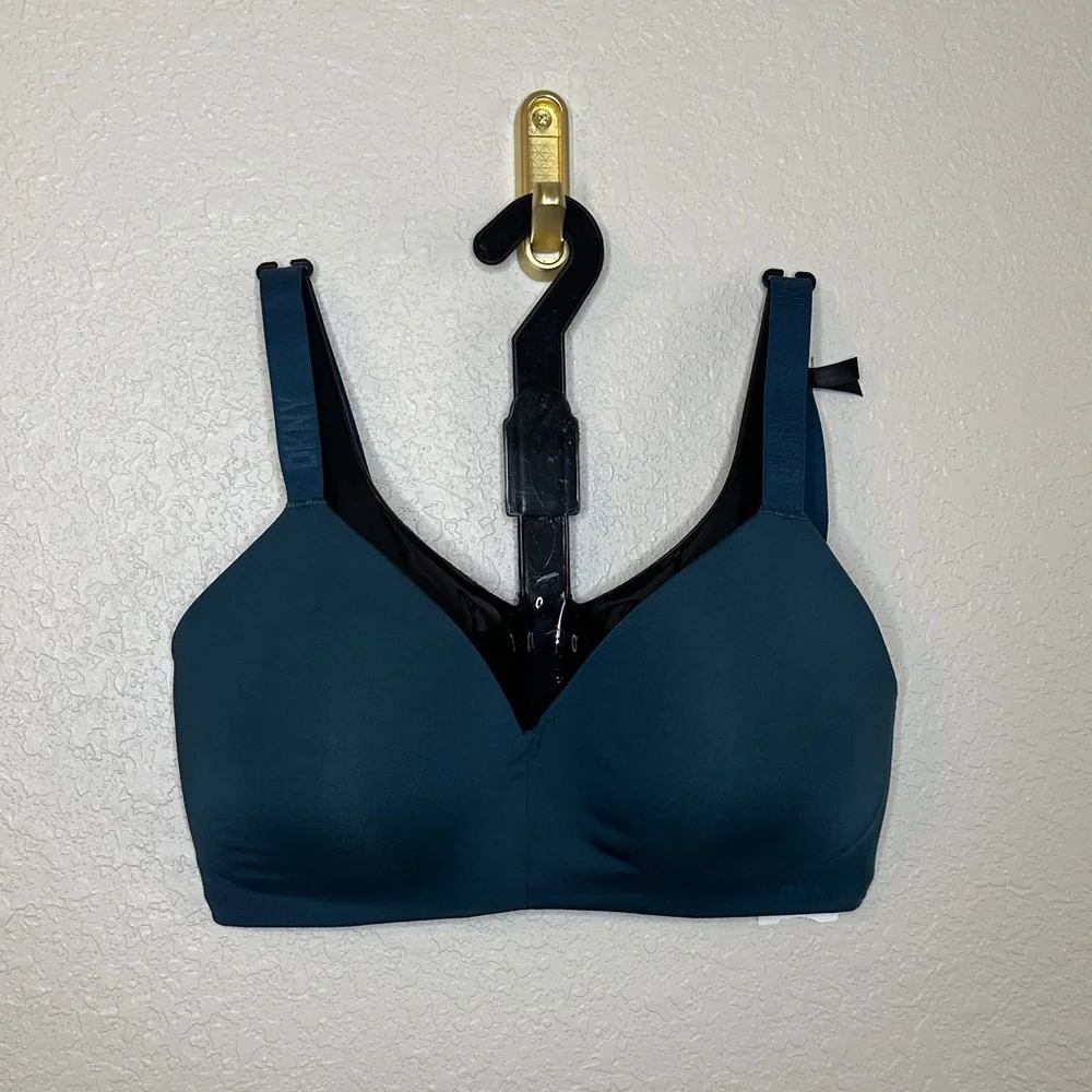 NWT DKNY Active Comfort Wire Free T-Shirt Bra Teal 30D